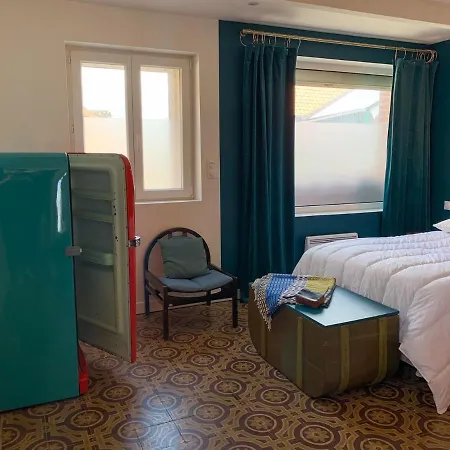 L'arrestoise, Maison Avec Terrasse Et Terrain Clos *